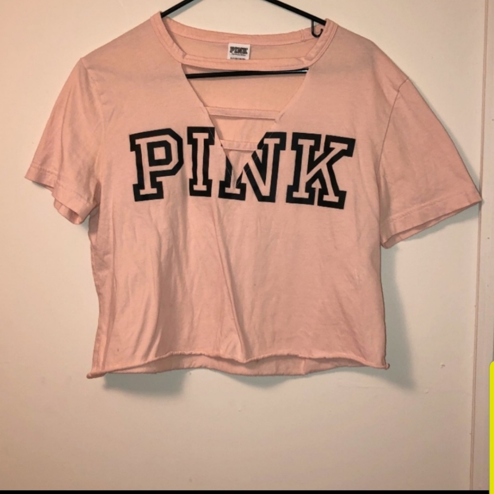 PINK Victoria's Secret | V-neck Crop Top - Picture 2 of 4